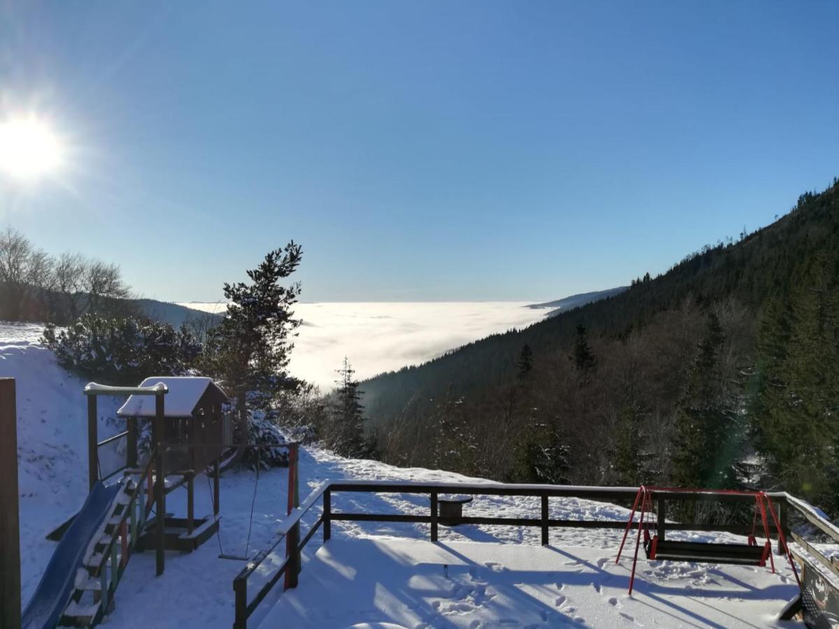 Motorest Ski Certovica Hotel Vysna Boca Exterior photo